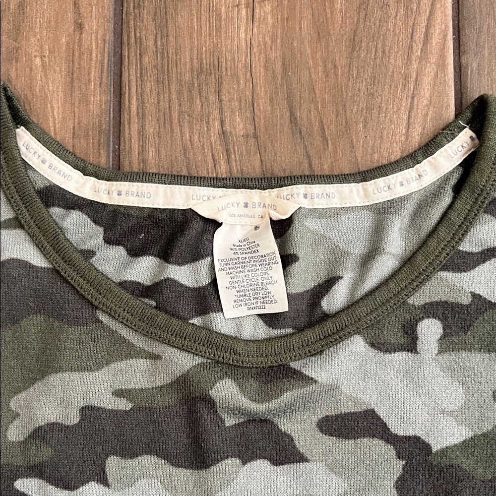 Lucky Brand - 4 Piece Set Camouflage Lounge Set - Picture 5 of 16
